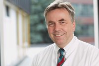 Leitet den Patiententag: Prof. Dr. Andreas Mügge - Bild: M. Gloger / Bergmannsheil