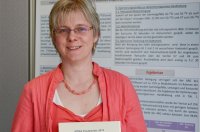 Antje Uhlending erhielt auf der diesjährigen 51. Jahrestagung der Deutschen Gesellschaft für Nuklearmedizin (DGN) in Bremen die Auszeichnung (Foto Armin Kühn).