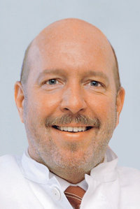 Professor Tschöpe wurde in den Vorstand der RWGIM gewählt. Der Direktor des Diabeteszentrums ist Facharzt für Innere Medizin, Endokrinologe, Diabetologe und Gastroenterologe (Foto HDZ NRW).