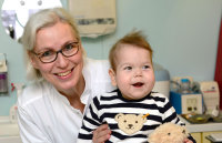 Oberärztin Dr. Ute Blanz hat Kilian seit seiner Geburt betreut und schließlich erfolgreich transplantiert (Armin Kühn).