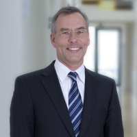 Prof. Dr. med. Cornelius Knabbe, Direktor des Instituts für Laboratoriums- und Transfusionsmedizin im Herz- und Diabeteszentrum NRW, Bad Oeynhausen (Foto HDZ NRW).