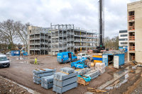 Blick auf die Baustelle Parkhaus