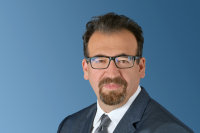 Professor Dr. Ali Canbay ist neuer Direktor der Medizinischen Klinik und spezialisiert auf Lebererkrankungen Professor Dr. Ali Canbay ist neuer Direktor der Medizinischen Klinik und spezialisiert auf Lebererkrankungen